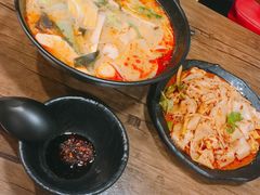-鑫龙福麻辣烫(明洞站店)