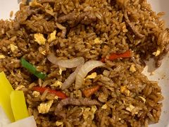 黑胡椒牛肉炒饭-鹿港小镇(霄云店)