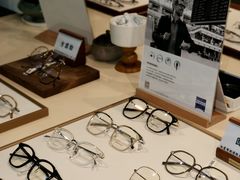 -Eziwish眼镜·蔡司授权店