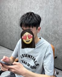 -海文先生国潮烫染男士理发馆