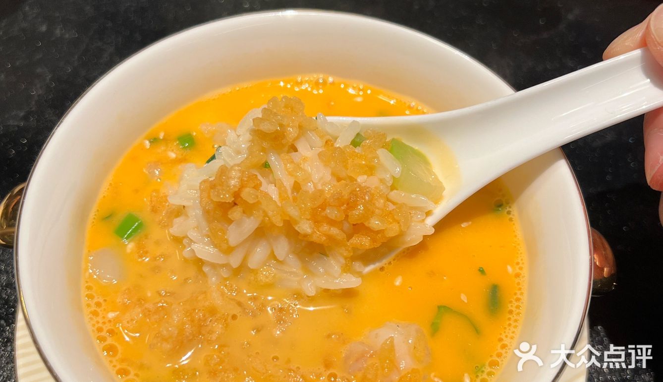 春日里，安安静静享受一顿美食