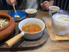 水蒸气凝结而成的原味汽锅鸡-雀舞云南菜(乐客城店)