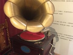 iphone_upload_pic-邓丽君音乐主题餐厅