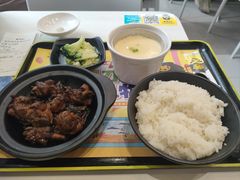 -老娘舅餐厅(黄龙体育中心店)