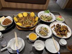 -五谷丰登农家院·地道胶东菜·海鲜烧烤(威海店)