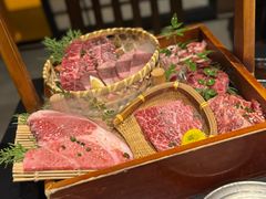 -山川小町·极番烧肉(新地假日广场店)