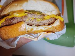 -麦当劳(宝山大厦店)