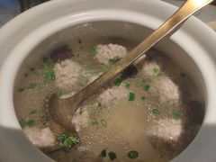 手工土猪肉丸子汤-费大厨辣椒炒肉(高铁吾悦广场店)