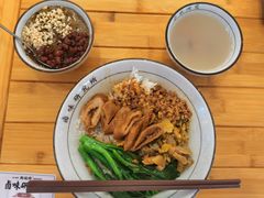 -狮头牌卤味研究所·卤味饭(花城汇南区店)