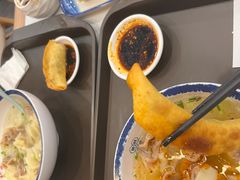 -老新隆牛肉锅贴(新街口店)