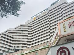 -广东大厦酒店(广州北京路步行街纪念堂地铁站店)