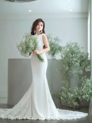 -艾米丽婚纱礼服