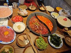 -萍姐火锅·公路夜市(武汉首店)