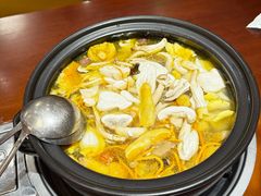 -菌之家·专业纯野生菌火锅·特色炒菌