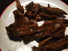 -老鼎万春卤菜(五代传承创始老店)