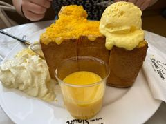 咸蛋黄吐司-丹礼糖甜品