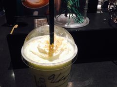 -星巴克(西藏路店)