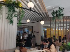 -必胜客(WOW中央公园店)