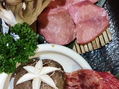 -炼火烤肉店