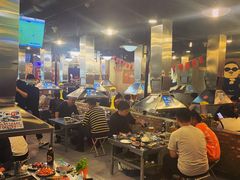 -马路牙子烧烤音乐酒馆(望京店)