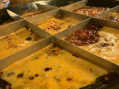 -岗上渣渣老火锅(两路口店)