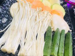 -鹤江桥·红油牛肉粉(SKP店)