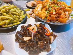 -微醺烤牛·炭火烧烤·精酿啤酒(东郊记忆店)