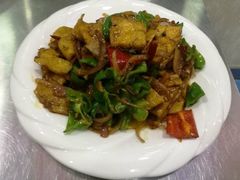 -萨宁音登锡伯风味餐厅(一楼店)