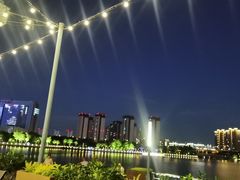 -翠山·映月湖景餐厅(映月湖公园店)