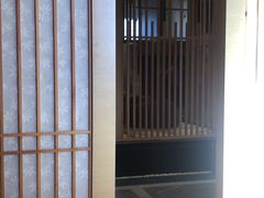-水玲珑温泉浴场(建设北路富力城店)