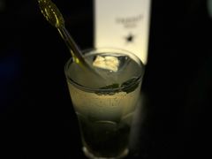 -东岸Cafe 爵士俱乐部