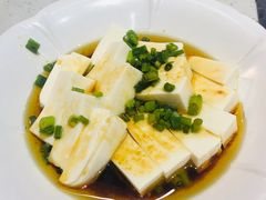 小葱拌豆腐-杨记大丰收鱼庄(国贸店)