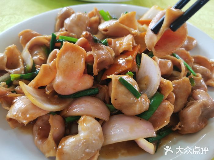 红炎炎农家菜老字号(金水台店)姜葱炒鱼肚图片