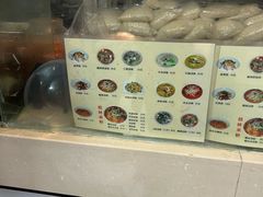 -红鼻子桂林米粉(金唐新光界店)