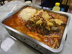 -在巷子里的烤肉店·螺蛳粉烤鱼·牛蛙(和美城店)