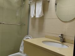 -尚客优酒店(苏州蠡口地铁站店)