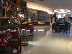 大堂-元一希尔顿酒店·禅自助餐厅·啤酒花园
