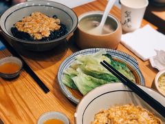 蟹黄鱼拌面-蟹黄鱼·深夜面馆(巨鹿路店)