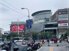 -百盛(莘庄店)