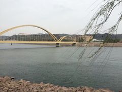 -黄河小浪底水利枢纽风景区