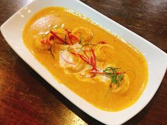 -Dang restaurant (patong phuket)