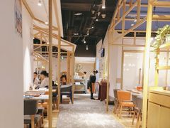 -渝信川菜 · 川味家常菜(财富购物中心店)