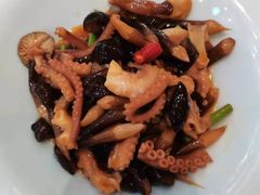 -鹊华居·地道鲁菜·海鲜·融合味(大明湖店)