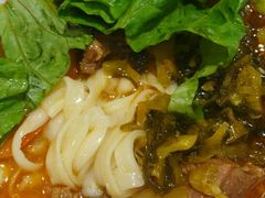 老坛酸菜牛肉面-九毛九西北菜(百信广场店)