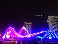 景点-光谷广场