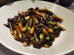 小炒黑鸡枞-半山腰·云南菜(侨福芳草地店)