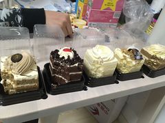 -红宝石·鲜奶小方·海派西点房(南丹店)