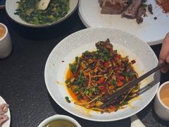 -万重锦·人文川菜馆(骡马市店)