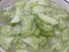 -湖南人家湘菜馆(镇江路店)