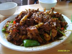 -老根农家饭店